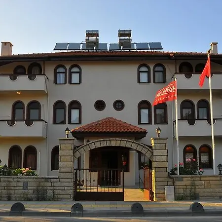 Hotel Agva Inn 3*